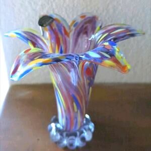 Vintage Murano Vetro Eseguito Tulip Millefiori Multicolor Vase Scalloped Base